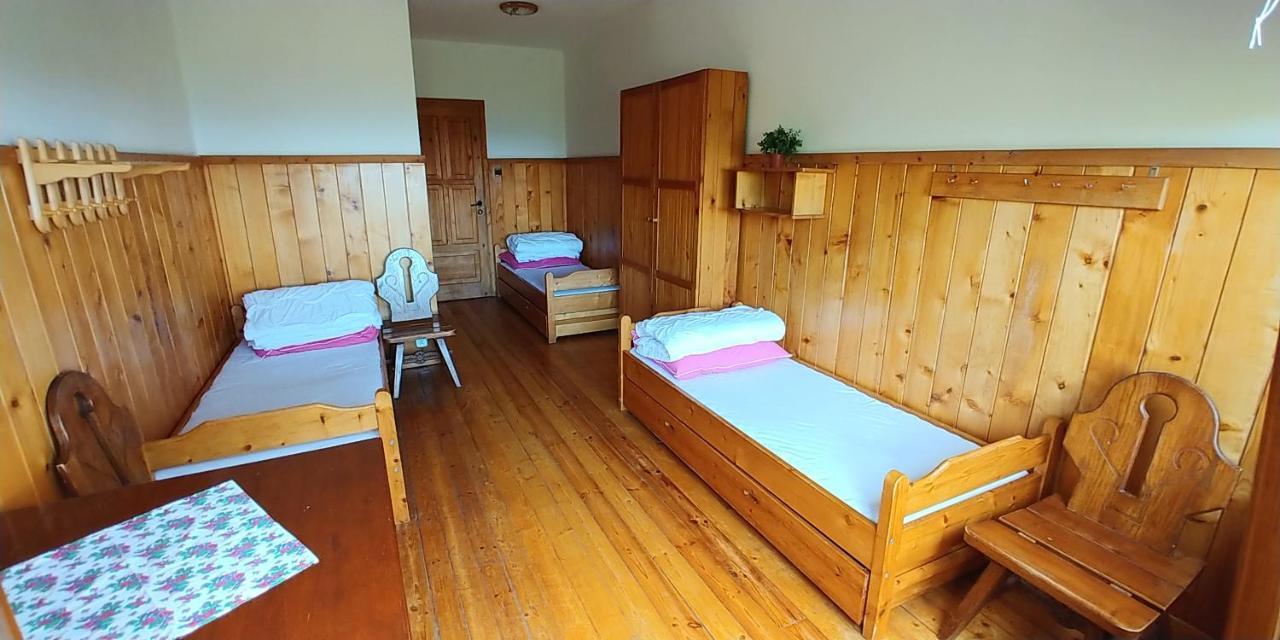 Schronisko Gorskie Pttk Na Jaworzynie Krynickiej Krynica Zdroj Bagian luar foto